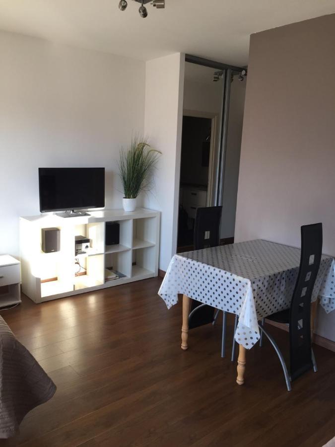 Studio Au Calme, Parking, Proche Thermes Aix-les-Bains Luaran gambar
